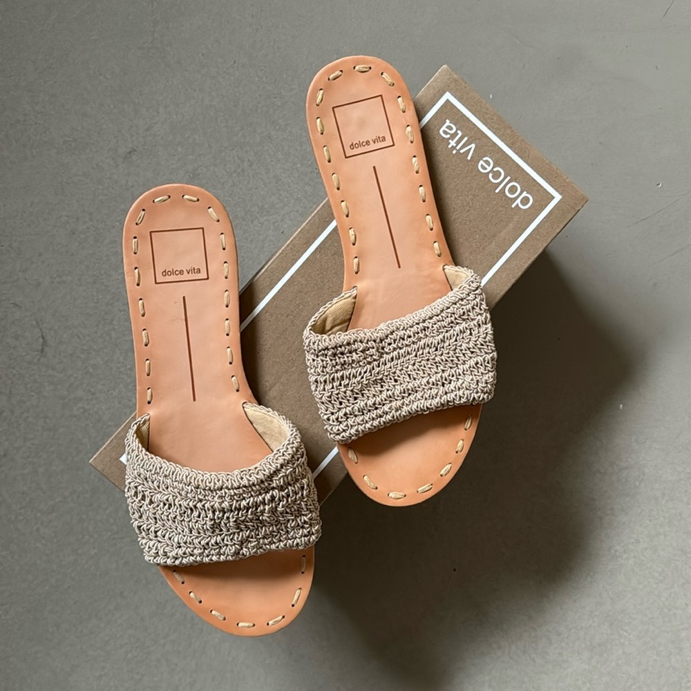 Dolce Vita Dalon Dove Slip on